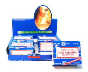 Satya "Nag Champa" Nag Champa 150G Soap 1 Soap Bar/Inner Box & 4 Soaps/ Display Box & Total 600 G