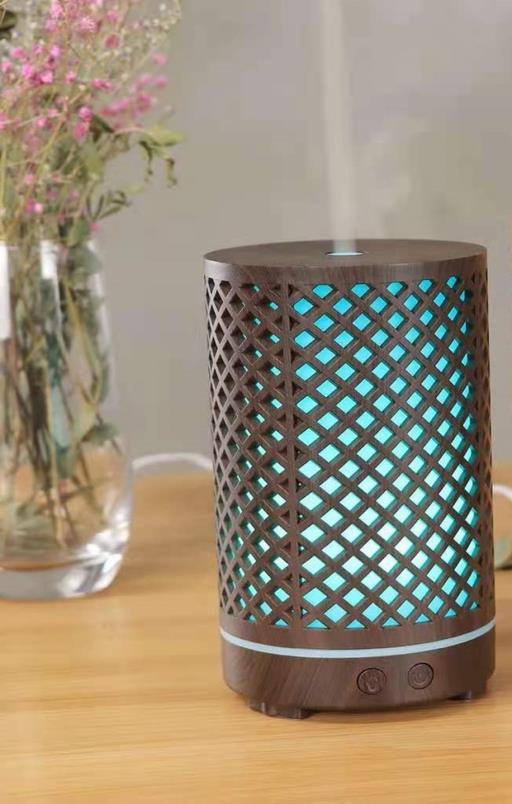 ZenN Electric Aroma Diffuser 100Ml 7W Grille Light Brown Mist Capacity: 30Ml/H Including Adaptor & Measuring Cup