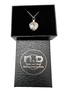 Near & Dear - Remembrance Stainless Steel Pendant Heart With Engraved Pattern And Embedde Includes Stainless Steel Chain 2.2Mm X55Cm